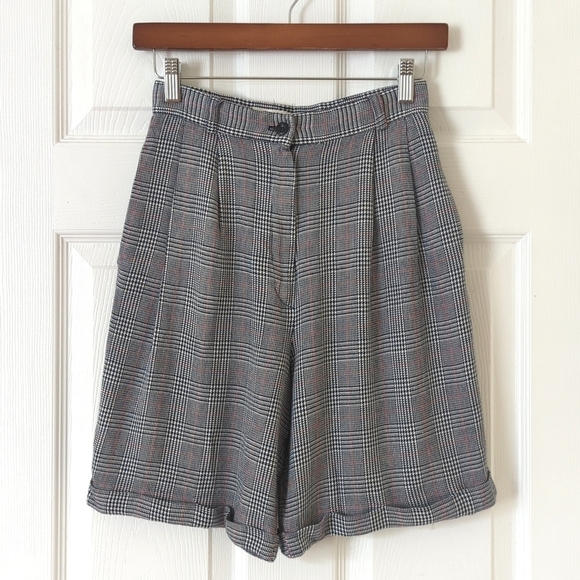 Casual Corner 90's Vintage Preppy Pleated Plaid High Waisted Wide Leg Shorts 4 - Picture 1 of 12